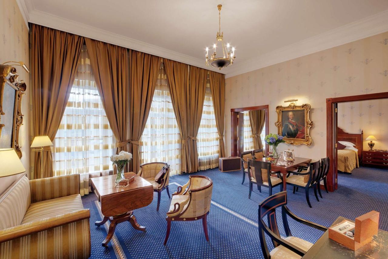 Grand Hotel Moika 22 San Pietroburgo Esterno foto